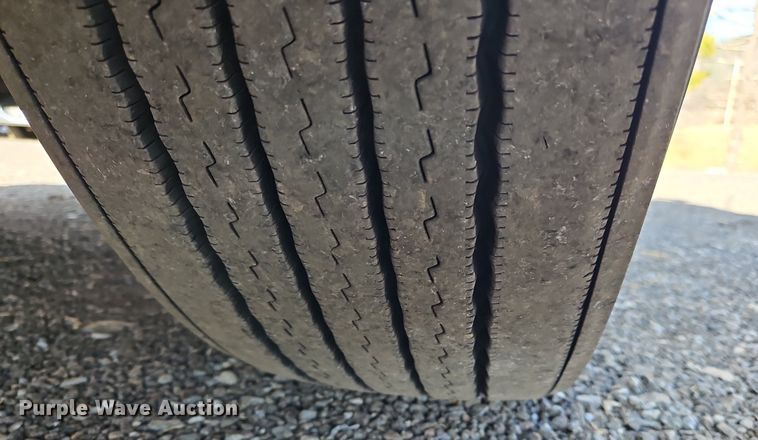 image for item OK9794 2020 Kenworth  T680 semi truck