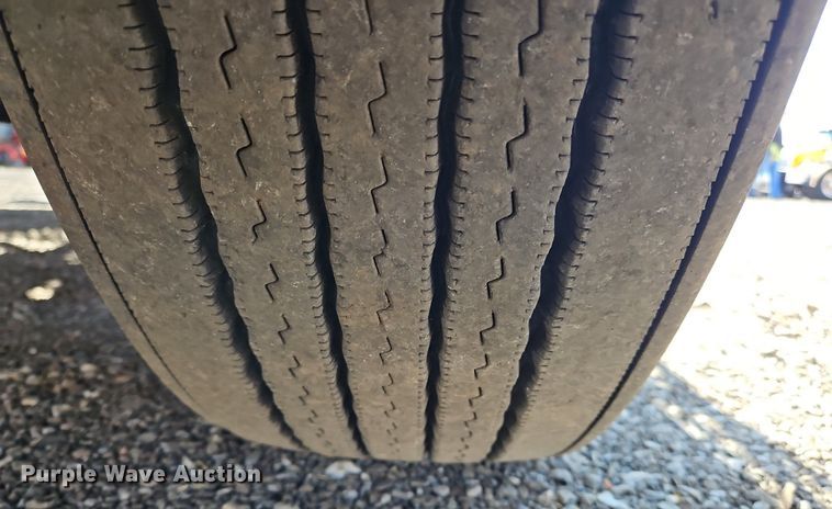 image for item OK9795 2020 Kenworth  T680 semi truck