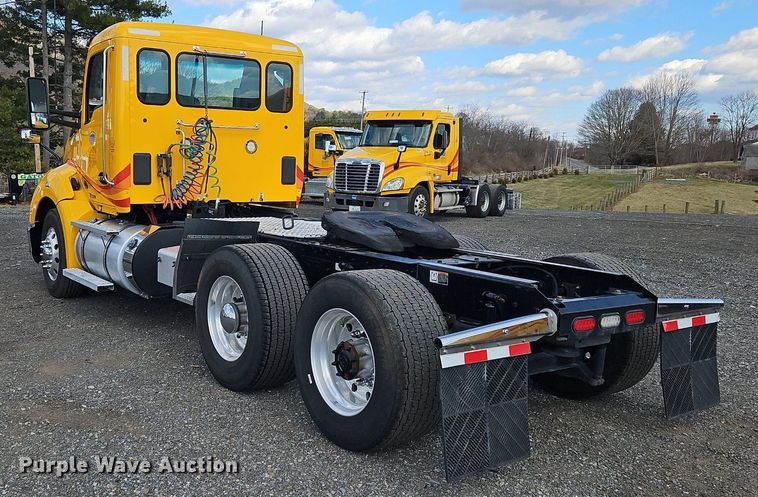 image for item OK9796 2020 Kenworth  T680  semi truck