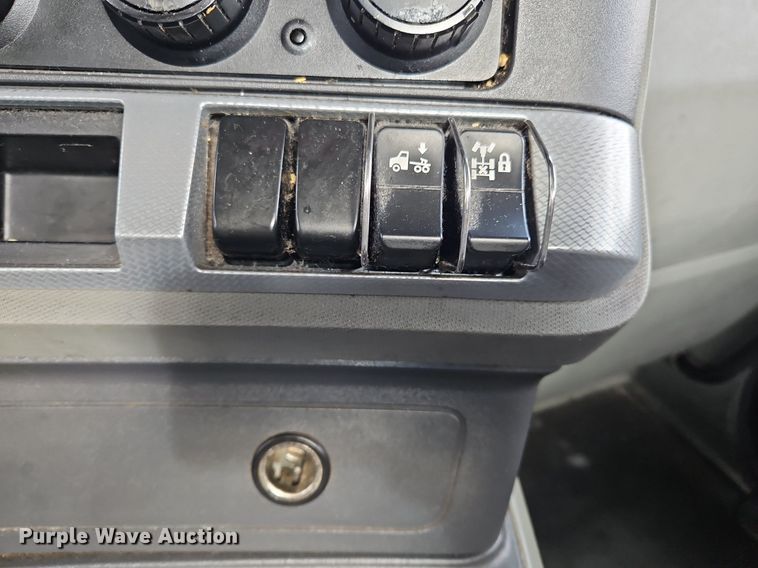 image for item OK9796 2020 Kenworth  T680  semi truck