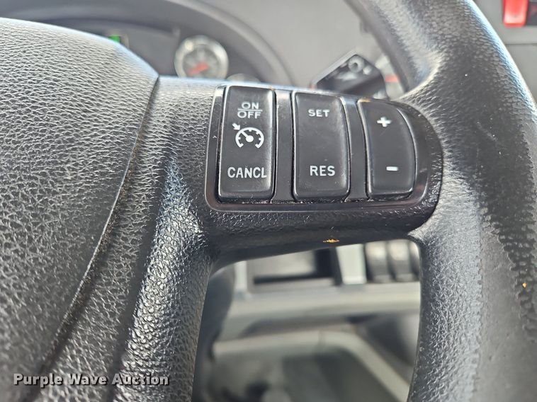 image for item OK9796 2020 Kenworth  T680  semi truck