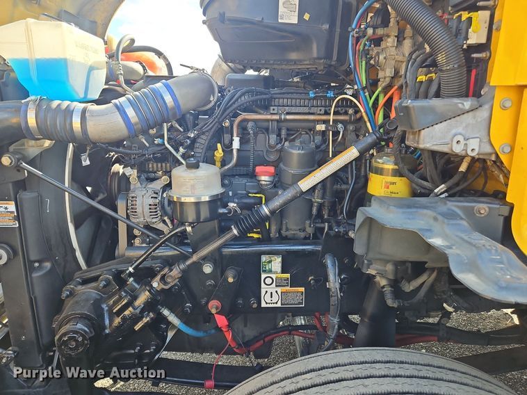 image for item OK9796 2020 Kenworth  T680  semi truck