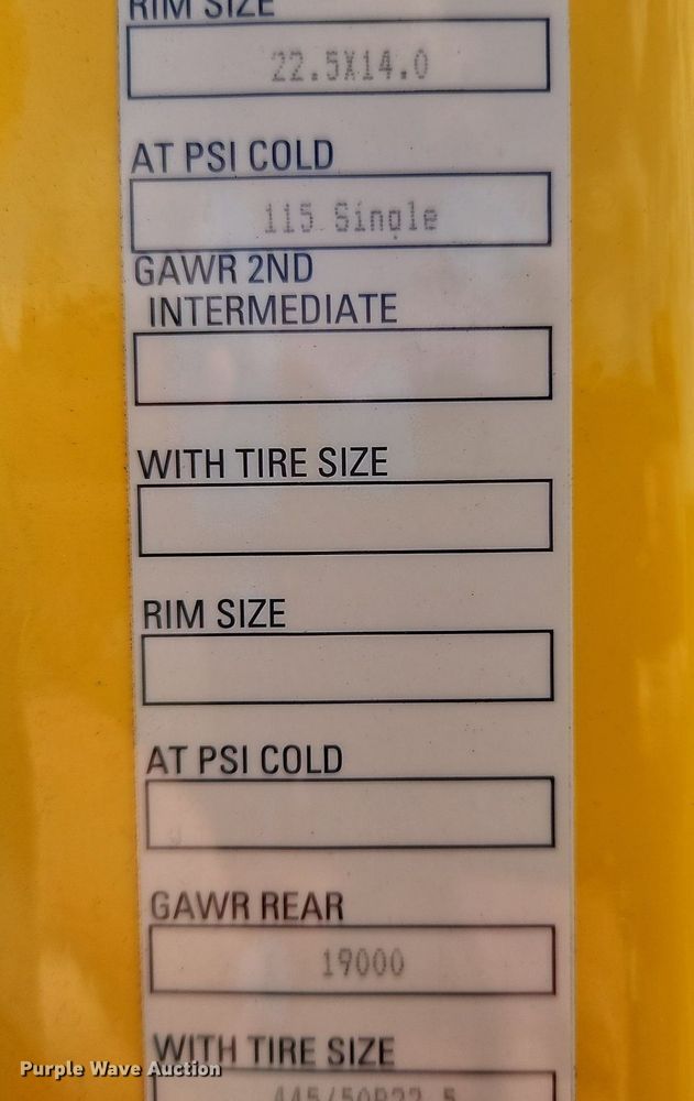 image for item OK9796 2020 Kenworth  T680  semi truck