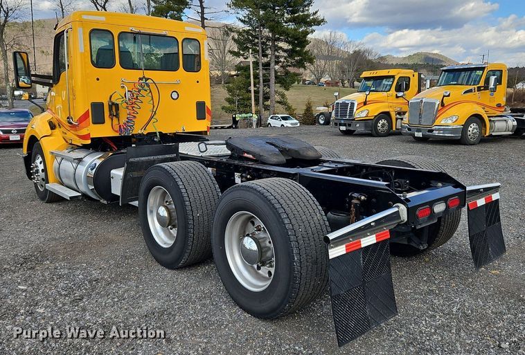 image for item OK9797 2020 Kenworth  T680  semi truck