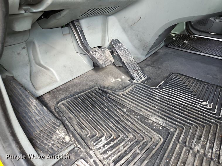 image for item OK9797 2020 Kenworth  T680  semi truck