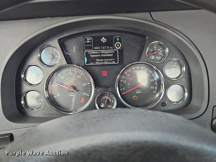 image for item OK9797 2020 Kenworth  T680  semi truck