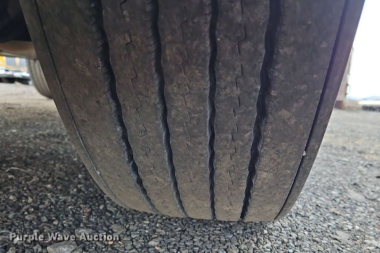 image for item OK9797 2020 Kenworth  T680  semi truck