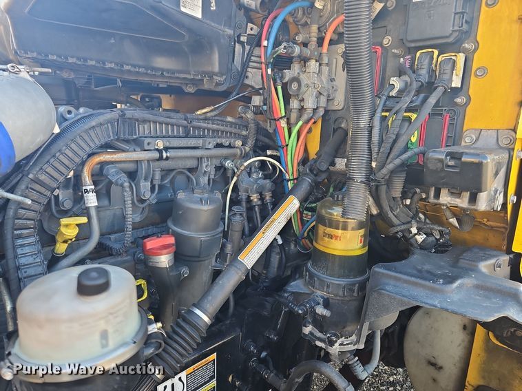 image for item OK9798 2020 Kenworth  T680 semi truck