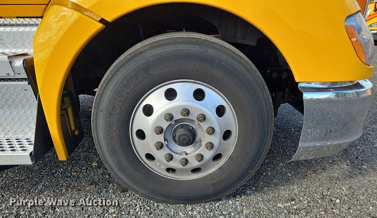 image for item OK9799 2020 Kenworth  T680 semi truck