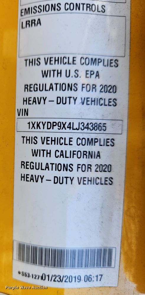 image for item OK9799 2020 Kenworth  T680 semi truck