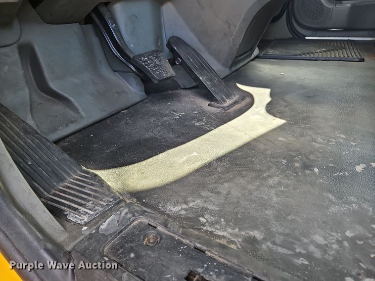 image for item OK9801 2020 Kenworth  T680 semi truck