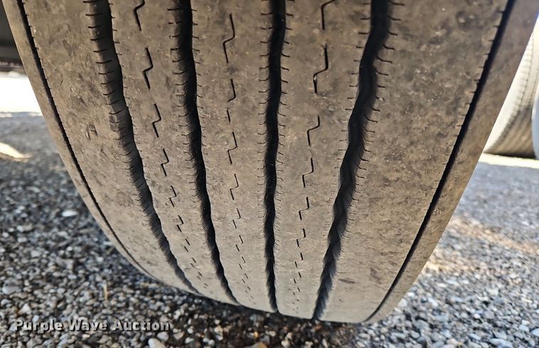 image for item OK9803 2020 Kenworth  T680 semi truck