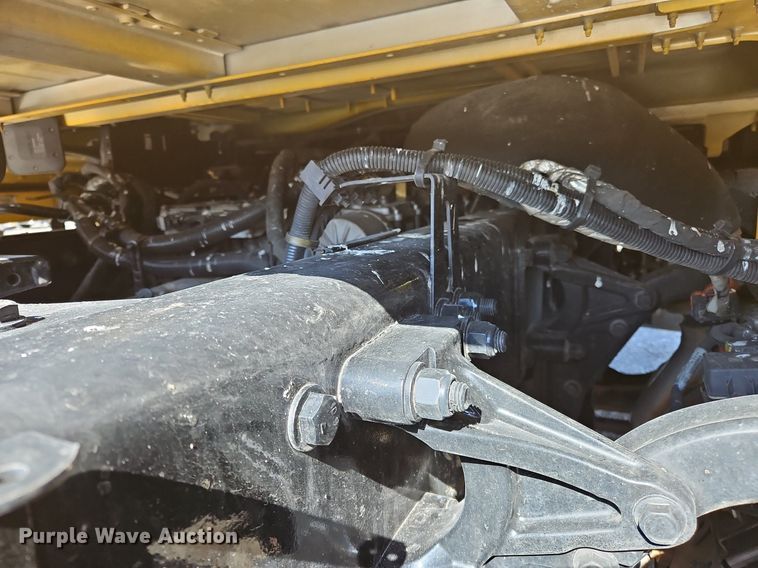 image for item OK9805 2020 Kenworth  T680 semi truck