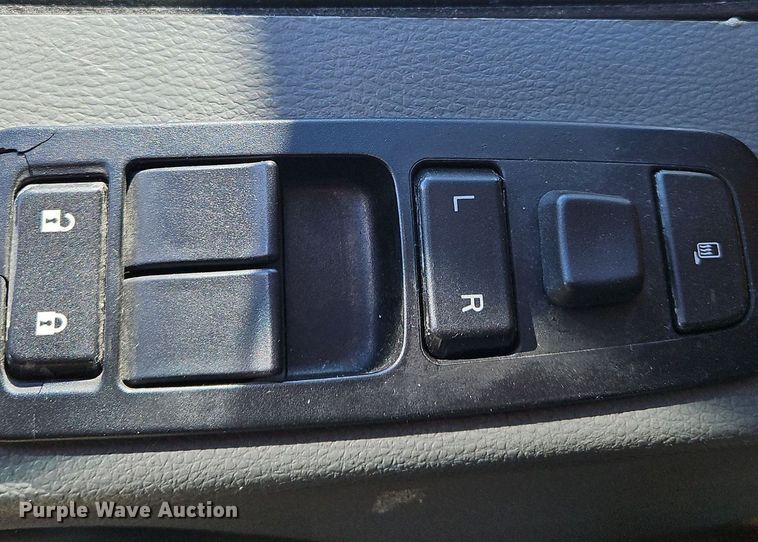 image for item OK9805 2020 Kenworth  T680 semi truck