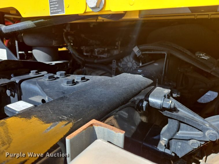 image for item OK9806 2020 Kenworth  T680 semi truck