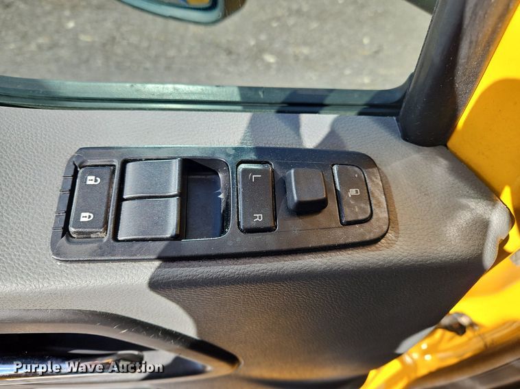 image for item OK9806 2020 Kenworth  T680 semi truck