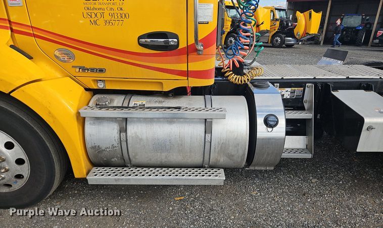 image for item OK9808 2021 Kenworth  T680 semi truck