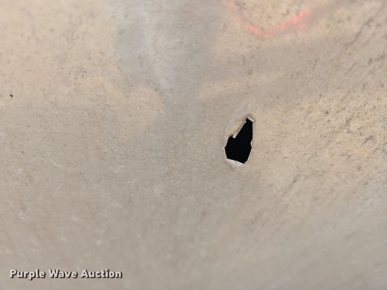 image for item OK9808 2021 Kenworth  T680 semi truck