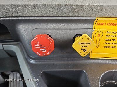 image for item OK9809 2020 Kenworth  T680 semi truck