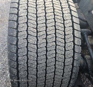 image for item OK9809 2020 Kenworth  T680 semi truck