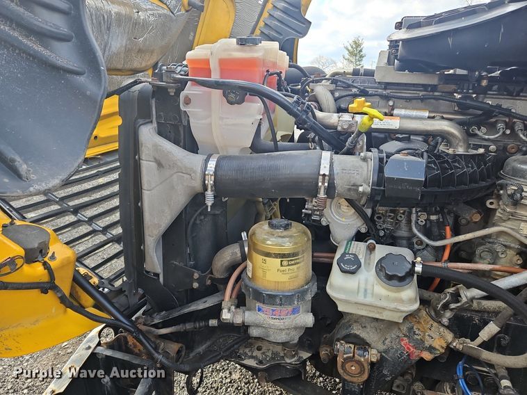 image for item OK9810 2018 Freightliner  Cascadia  semi truck