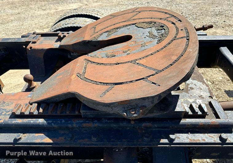 image for item OM9891 1998 Ford L8501 semi truck