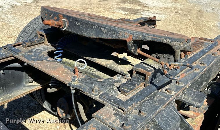 image for item OM9891 1998 Ford L8501 semi truck