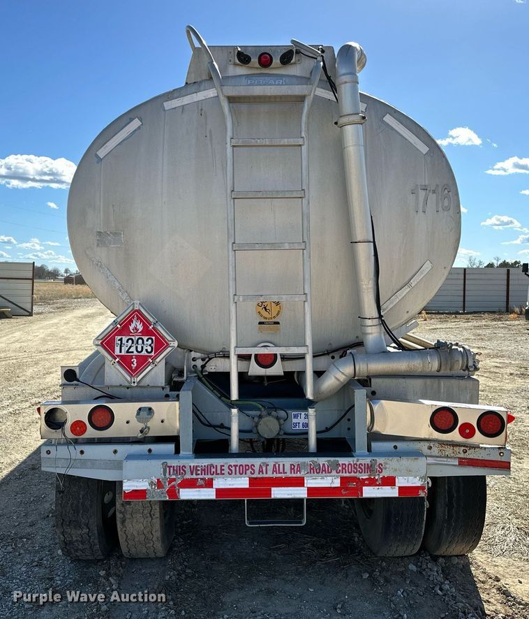 image for item OM9893 1999 Polar tank trailer
