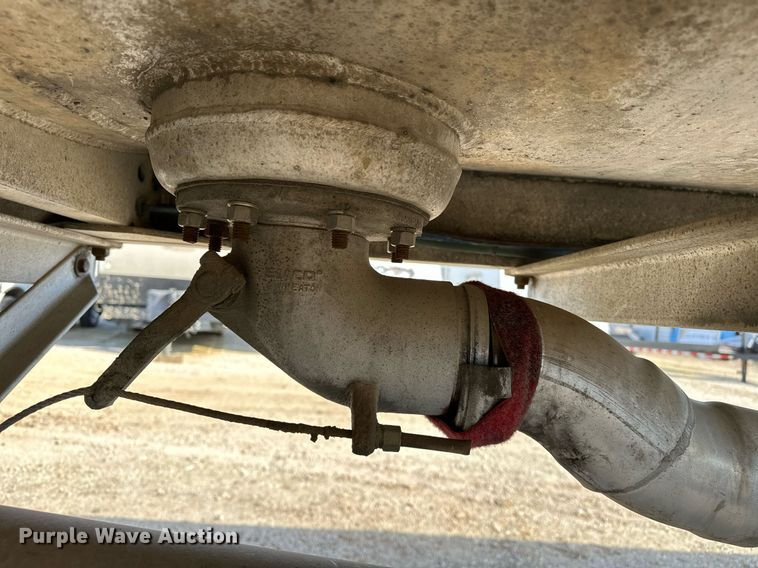 image for item OM9893 1999 Polar tank trailer