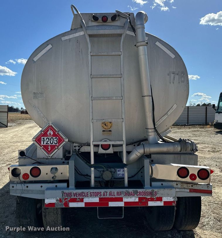 image for item OM9893 1999 Polar tank trailer