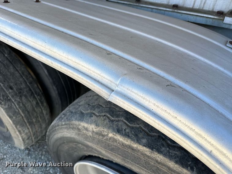 image for item OM9893 1999 Polar tank trailer