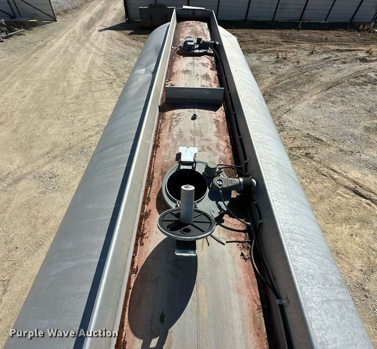 image for item OM9893 1999 Polar tank trailer