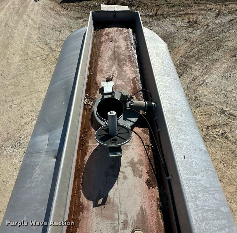 image for item OM9893 1999 Polar tank trailer