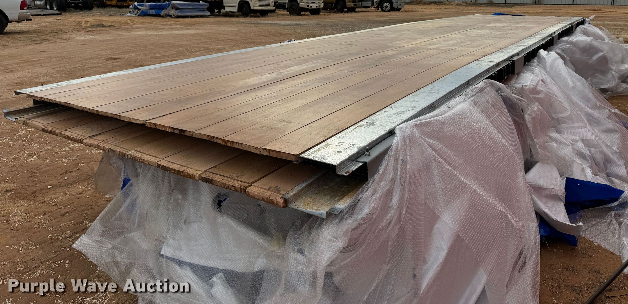 53' L twopiece dry van trailer floor in Olton, TX Item EI6675 for sale Purple Wave