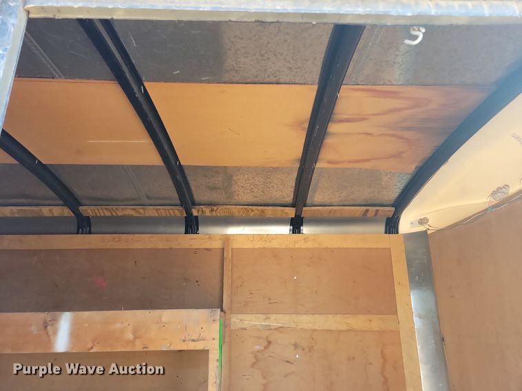 image for item DG0580 2004 Forest River enclosed cargo trailer