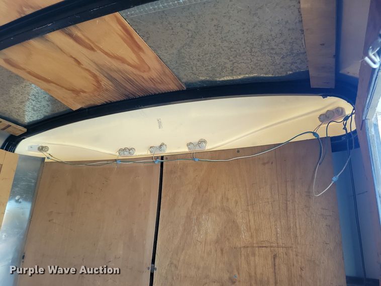 image for item DG0580 2004 Forest River enclosed cargo trailer