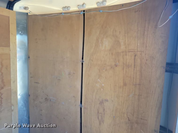 image for item DG0580 2004 Forest River enclosed cargo trailer