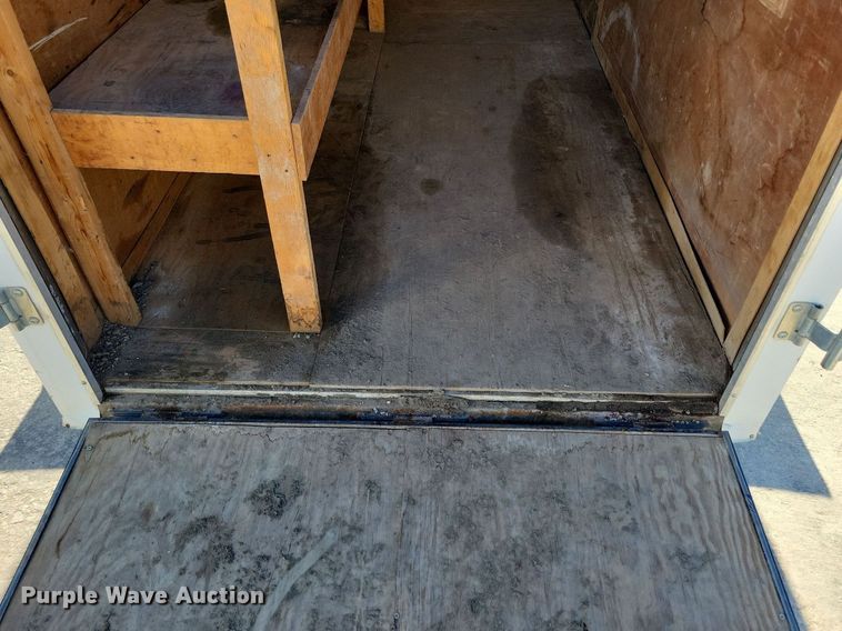 image for item DG0580 2004 Forest River enclosed cargo trailer