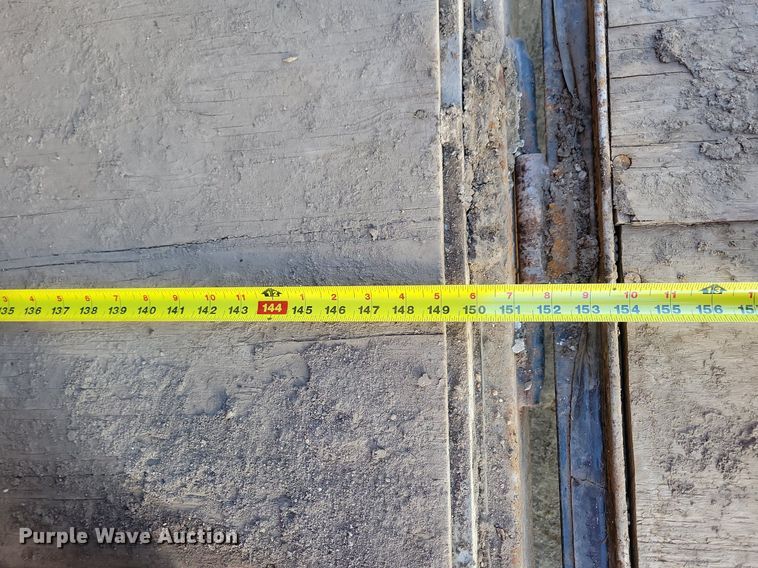 image for item DG0580 2004 Forest River enclosed cargo trailer