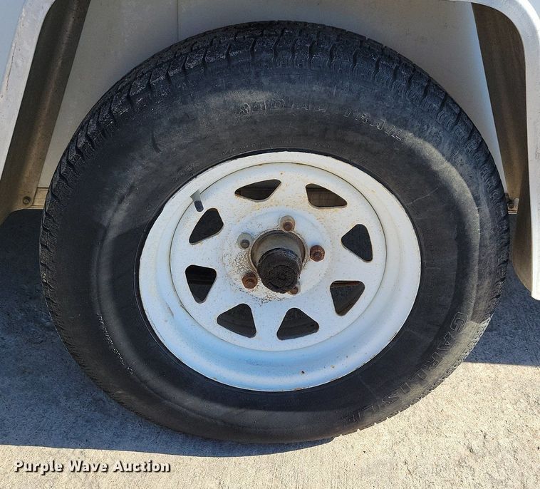 image for item DG0580 2004 Forest River enclosed cargo trailer