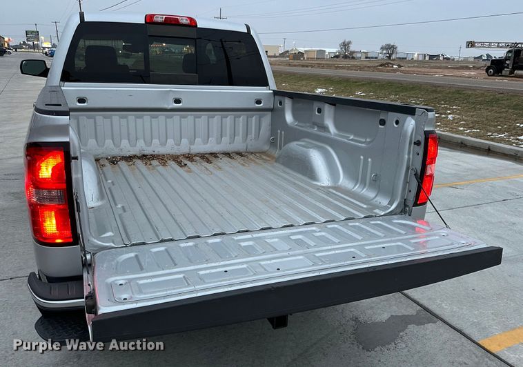 image for item DG4276 2015 GMC Sierra 1500 Crew Cab pickup truck