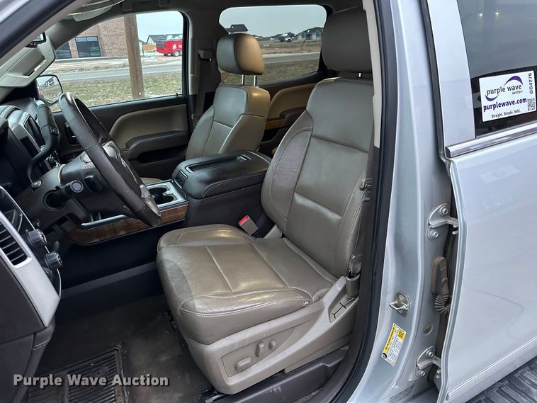 image for item DG4276 2015 GMC Sierra 1500 Crew Cab pickup truck