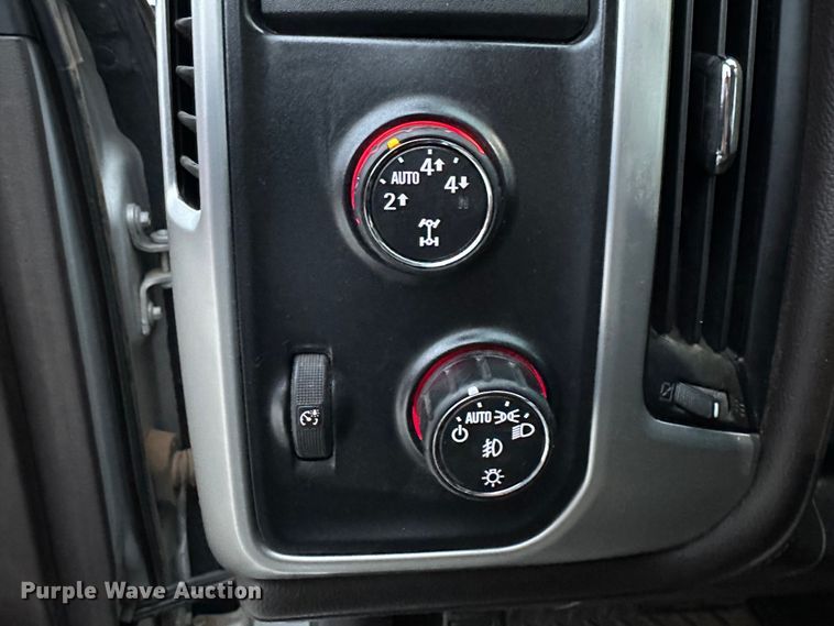 image for item DG4276 2015 GMC Sierra 1500 Crew Cab pickup truck