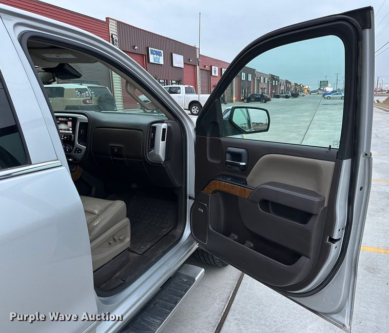 image for item DG4276 2015 GMC Sierra 1500 Crew Cab pickup truck