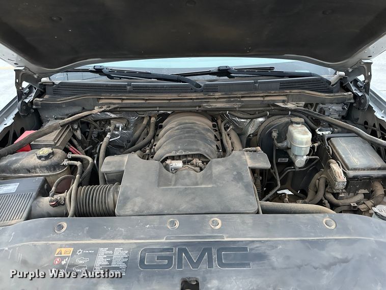 image for item DG4276 2015 GMC Sierra 1500 Crew Cab pickup truck