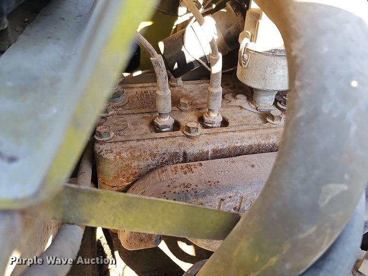 image for item DK0682 Clark C300-Y50 forklift