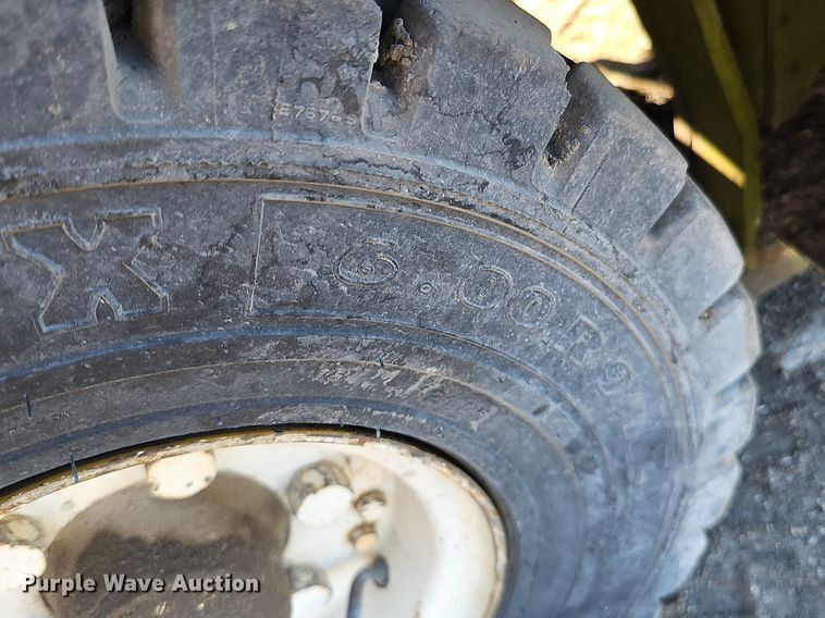 image for item DK0682 Clark C300-Y50 forklift