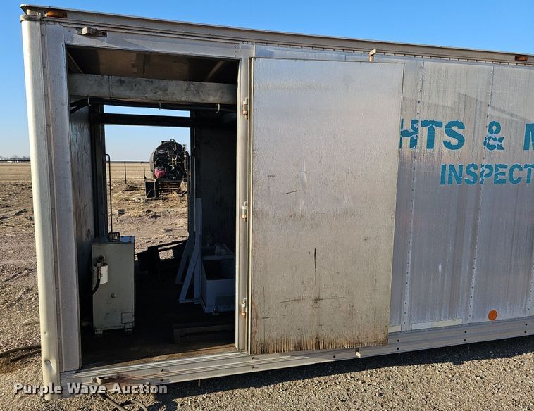 image for item DK0687 1997 Cargotec Inc. 17500TB weight and measures inspection system