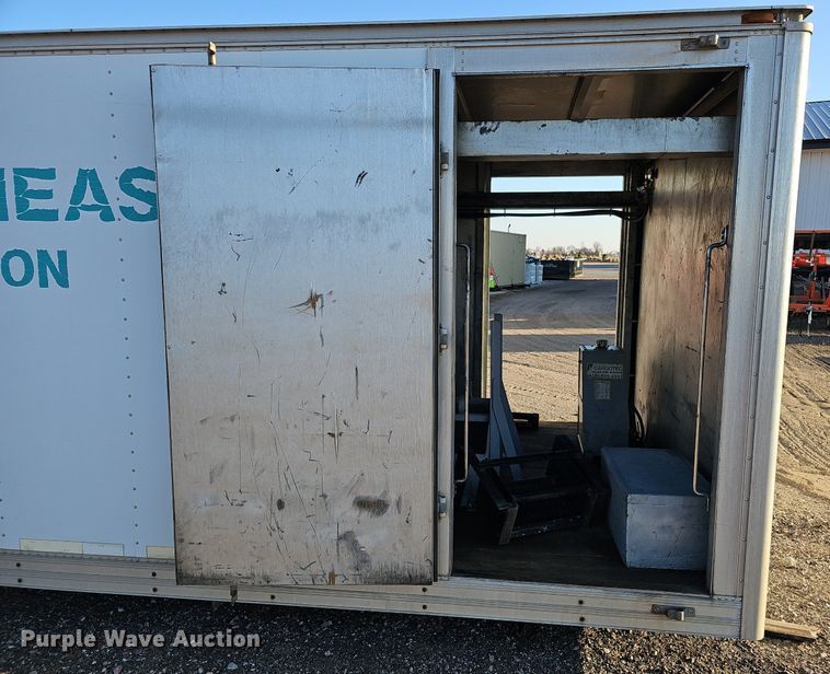 image for item DK0687 1997 Cargotec Inc. 17500TB weight and measures inspection system