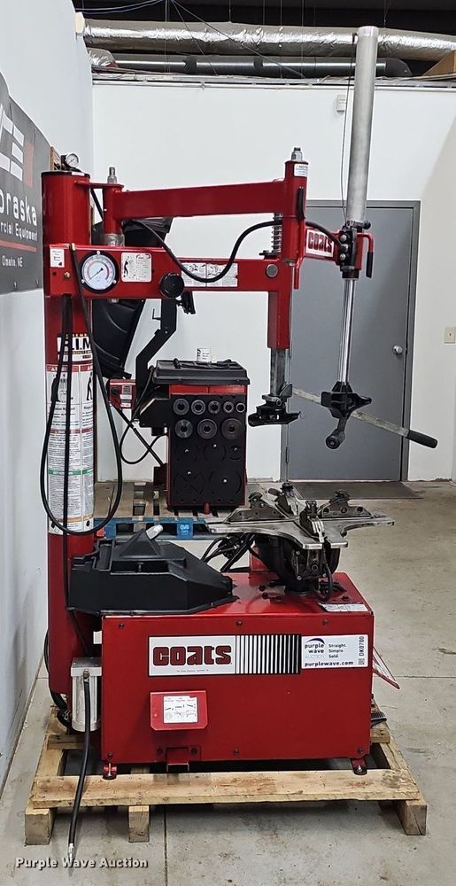 Coats X Series 70XAH3 rim clamp tire machine in Papillion, NE Item